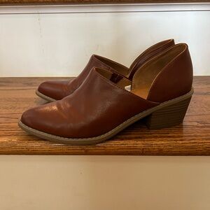 Universal Thread Faux Leather Ankle Boot, Size 8